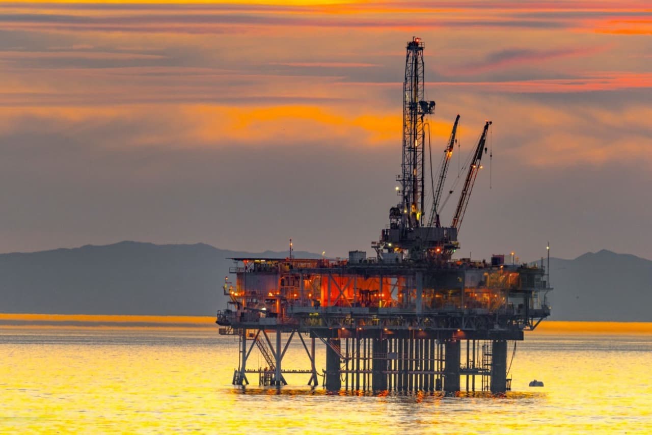 Calcium Chloride for Oil & Gas Calcium Chloride for Oil & Gas